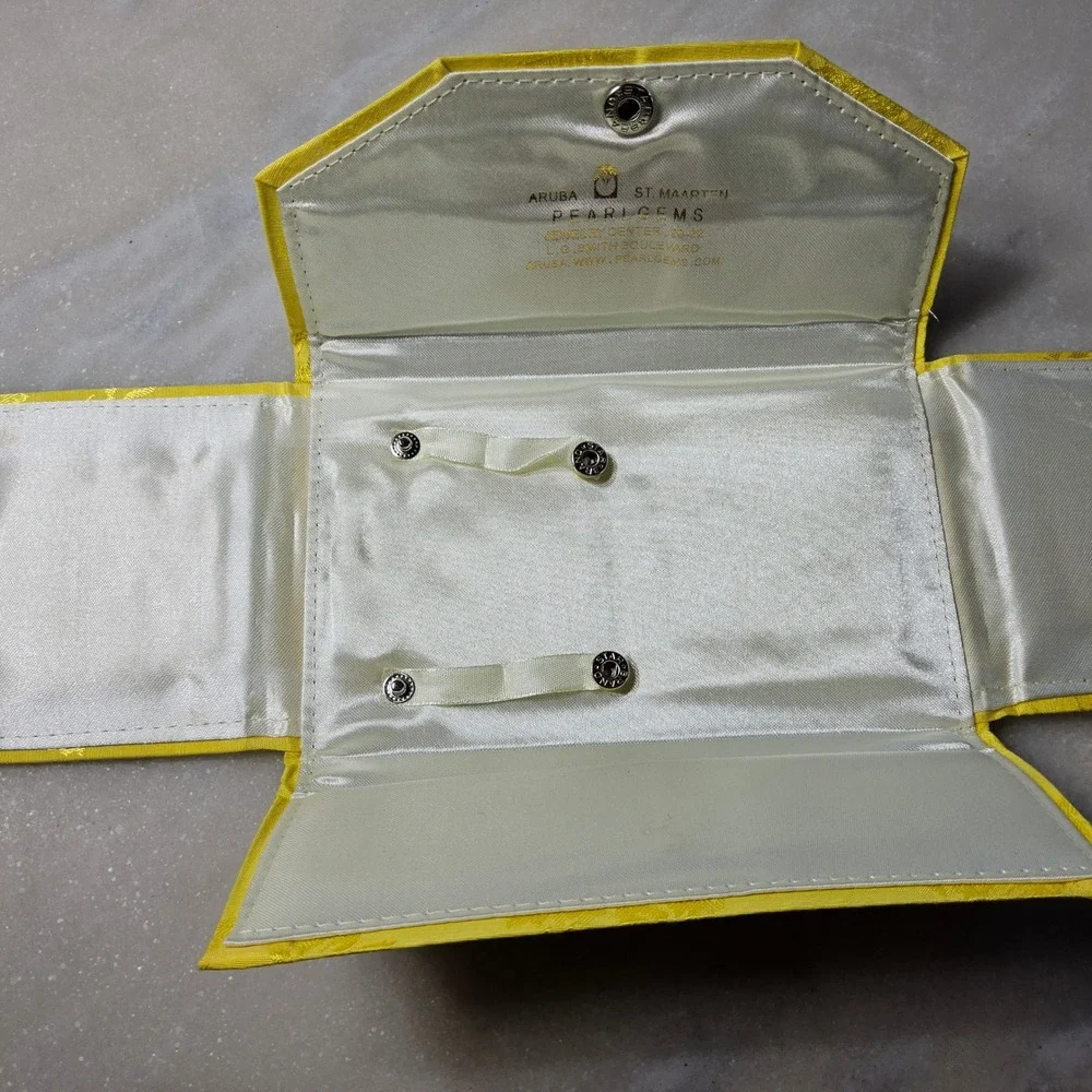 Pearl Gems‎ Jewelry Travel Case Yellow Floral